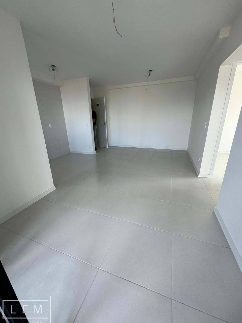 Apartamento à venda com 2 quartos, 63m² - Foto 20