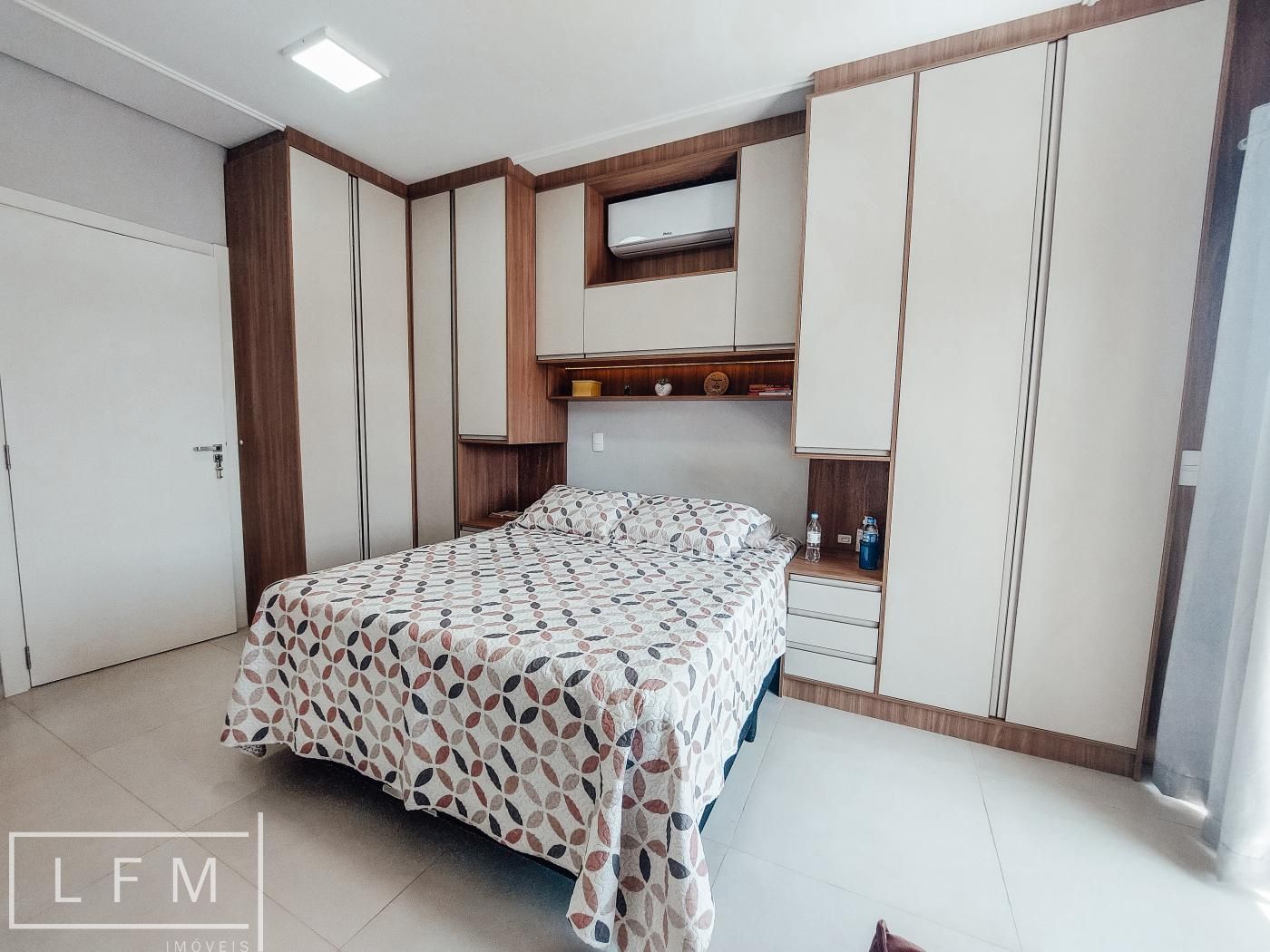 Sobrado à venda com 2 quartos, 78m² - Foto 12