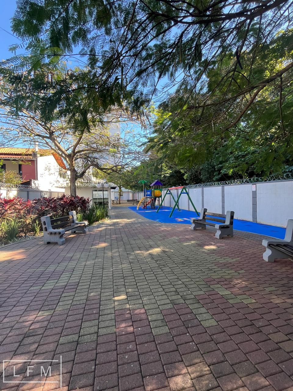 Apartamento mobiliado Balneário Picarras Sc