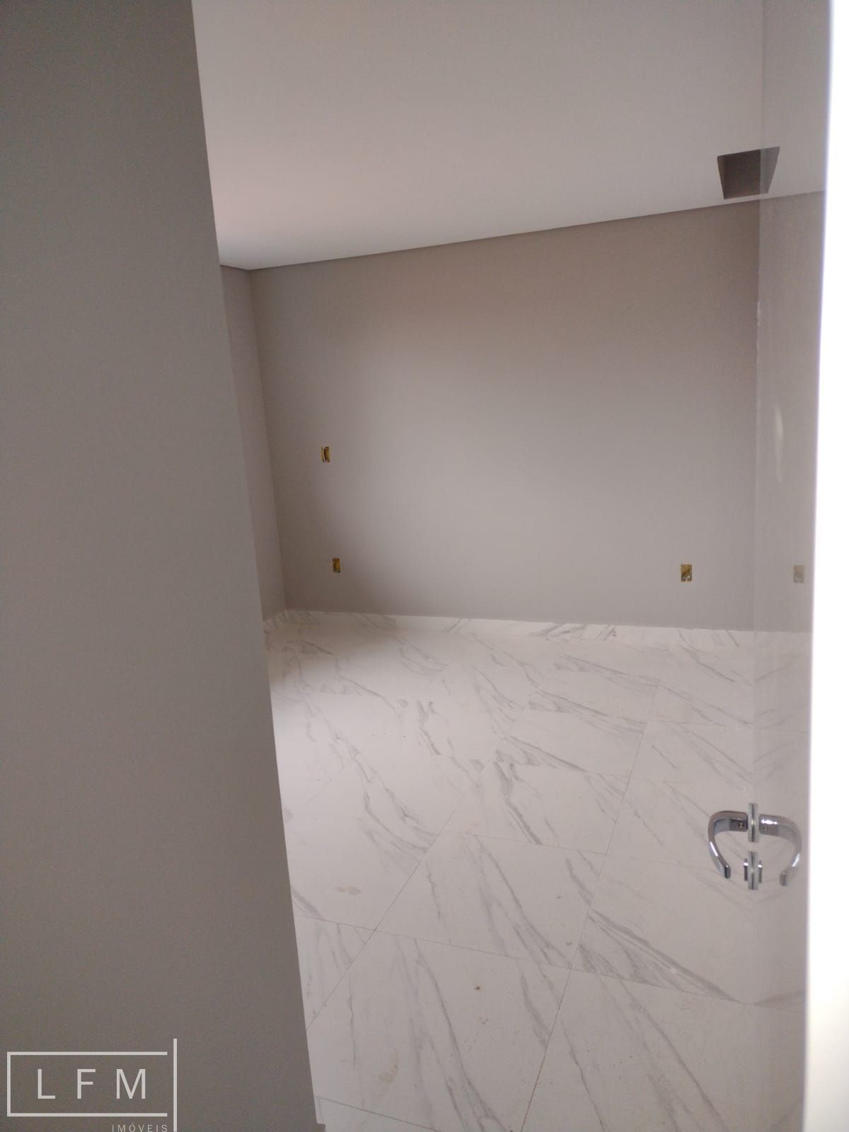 Apartamento à venda com 3 quartos, 84m² - Foto 20