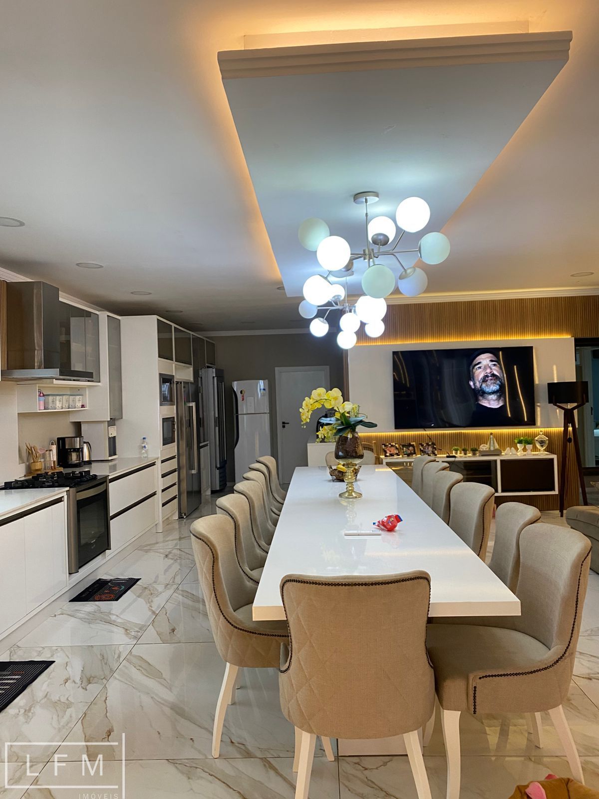 Casa com 3 Dormitórios à venda, 220 m² por R$ 1.300.000,00 Casa com 3 Dormitórios à venda, 220 m² por R$ 1.300.000,00