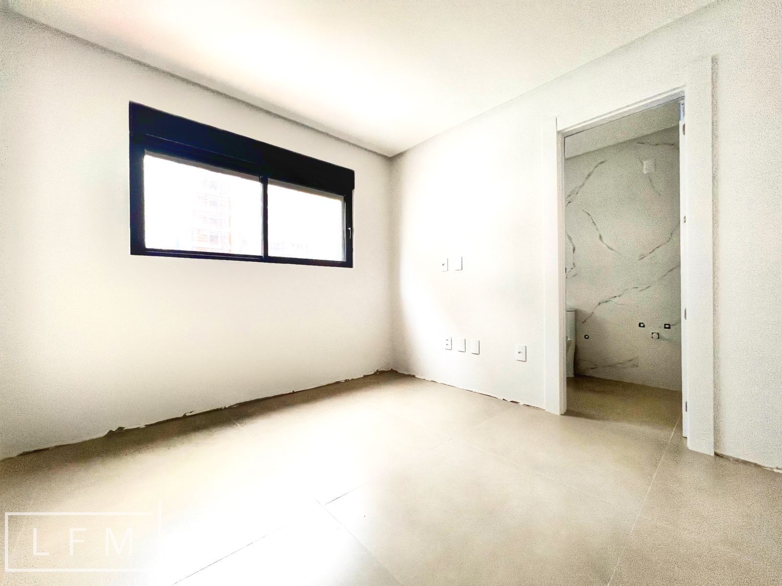 Apartamento à venda com 3 quartos, 134m² - Foto 26