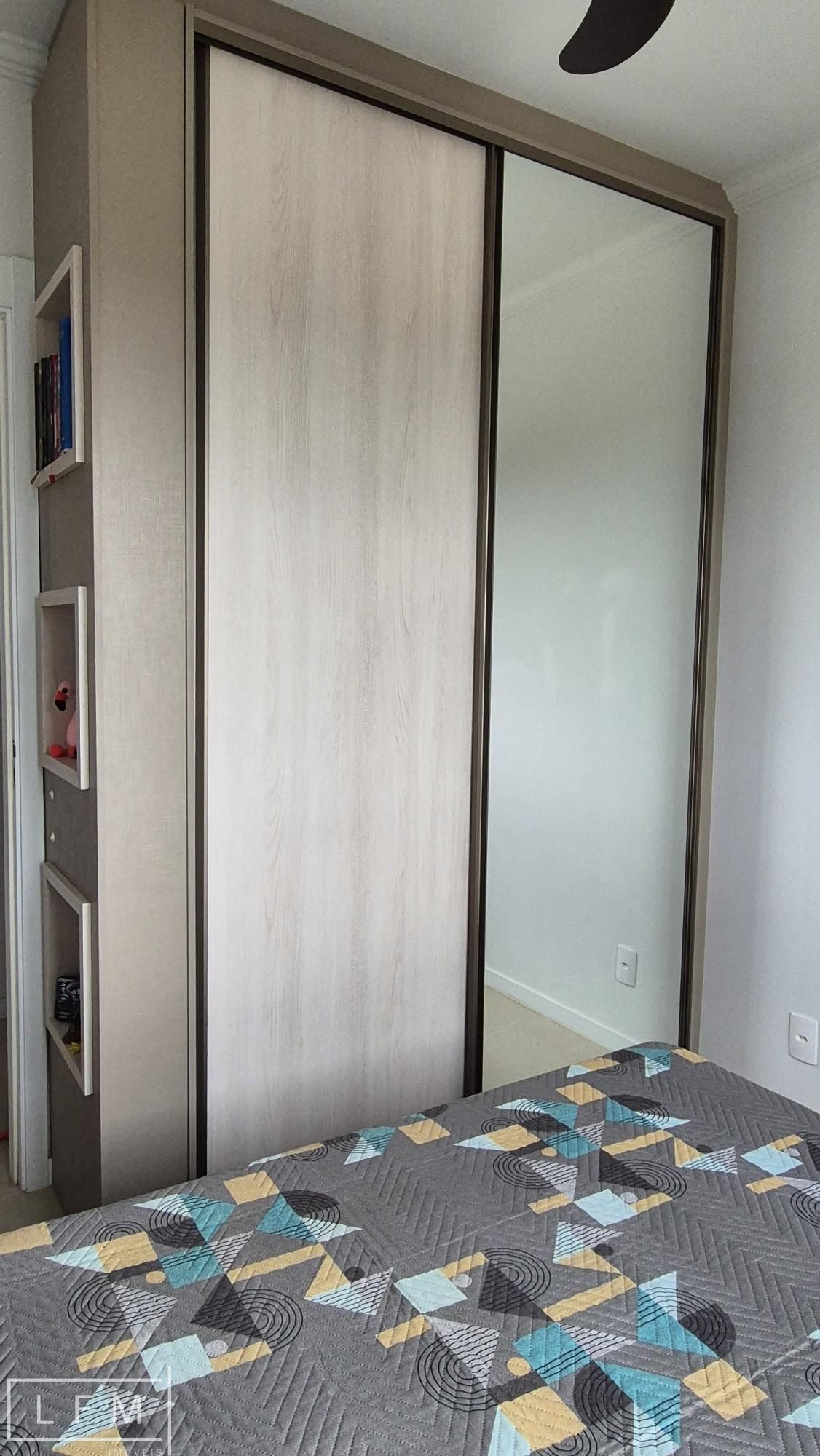 Apartamento para alugar com 3 quartos, 80m² - Foto 12