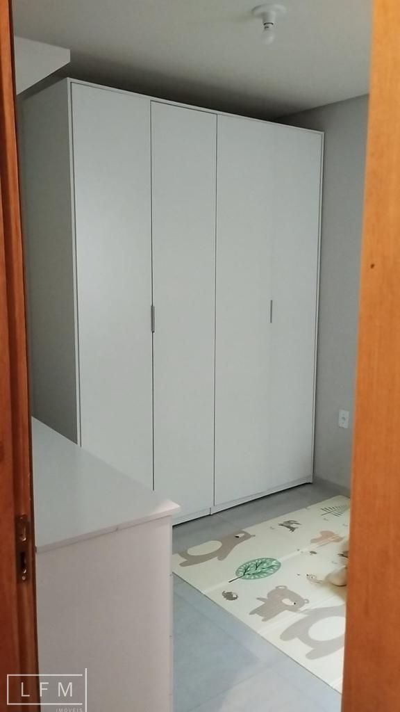 Casa à venda com 2 quartos, 62m² - Foto 17