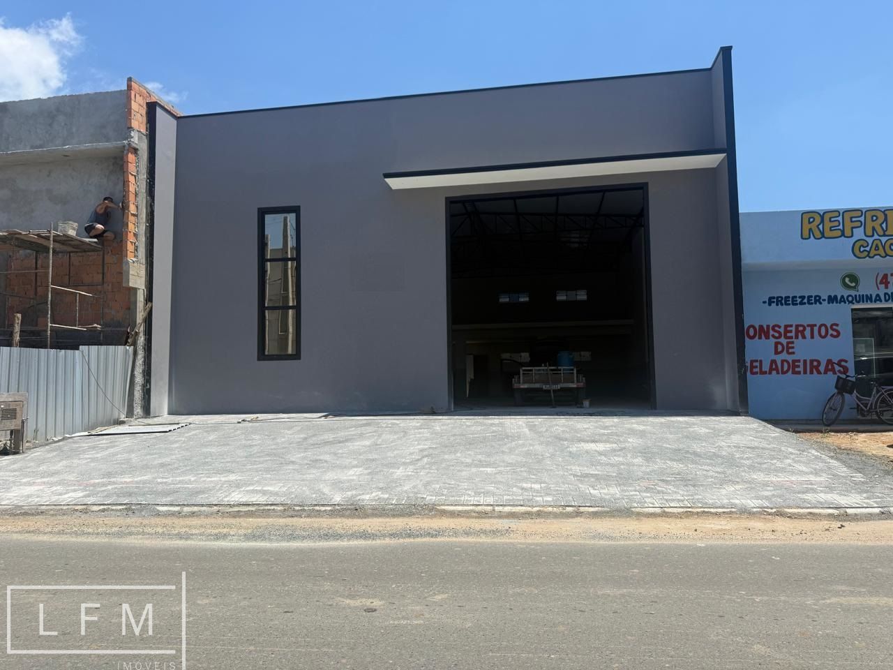 Depósito-Galpão, 294 m² - Foto 1