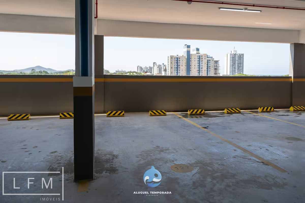 Apartamento mobiliado em home club santorini rogga