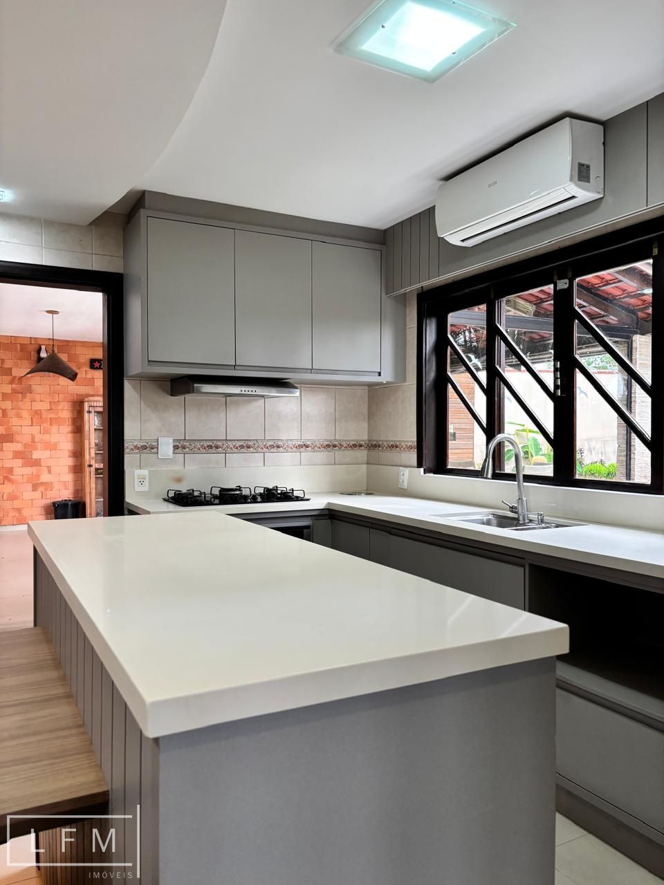 Casa, 4 quartos, 210 m² - Foto 11