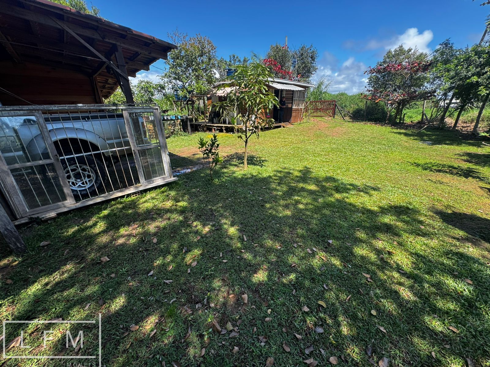 Casa à venda com 2 quartos, 40m² - Foto 13