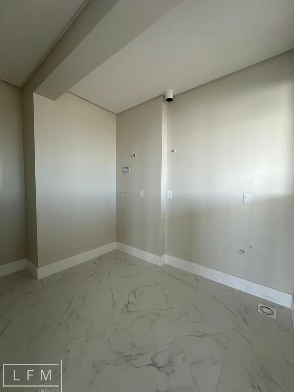 Apartamento à venda com 4 quartos, 257m² - Foto 24