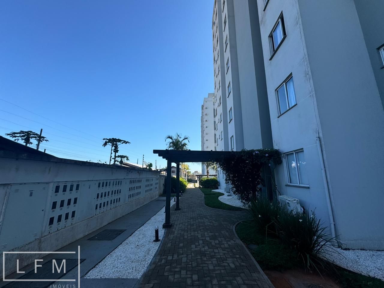 Apartamento à venda com 2 quartos, 60m² - Foto 22