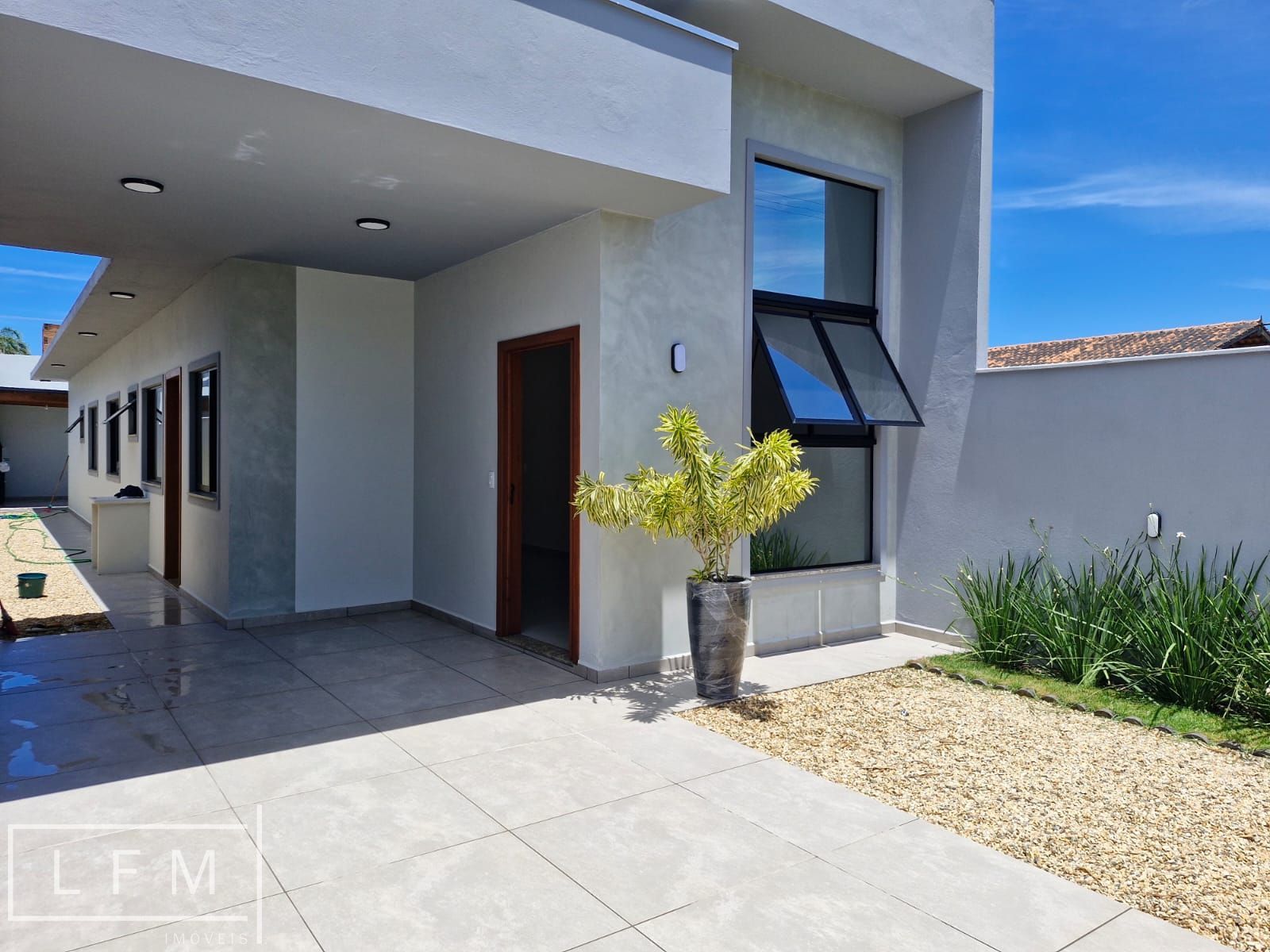 Casa com piscina em Barra Velha Sc