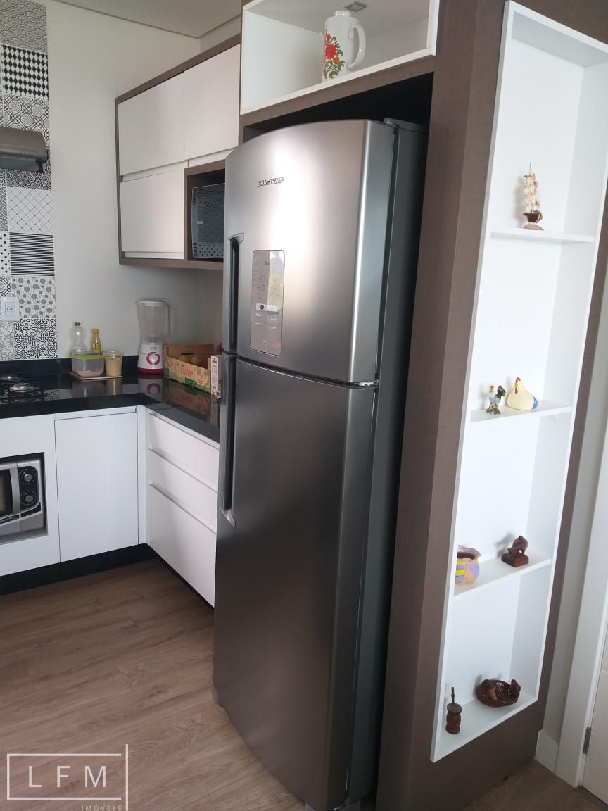 Apartamento à venda com 3 quartos, 98m² - Foto 18