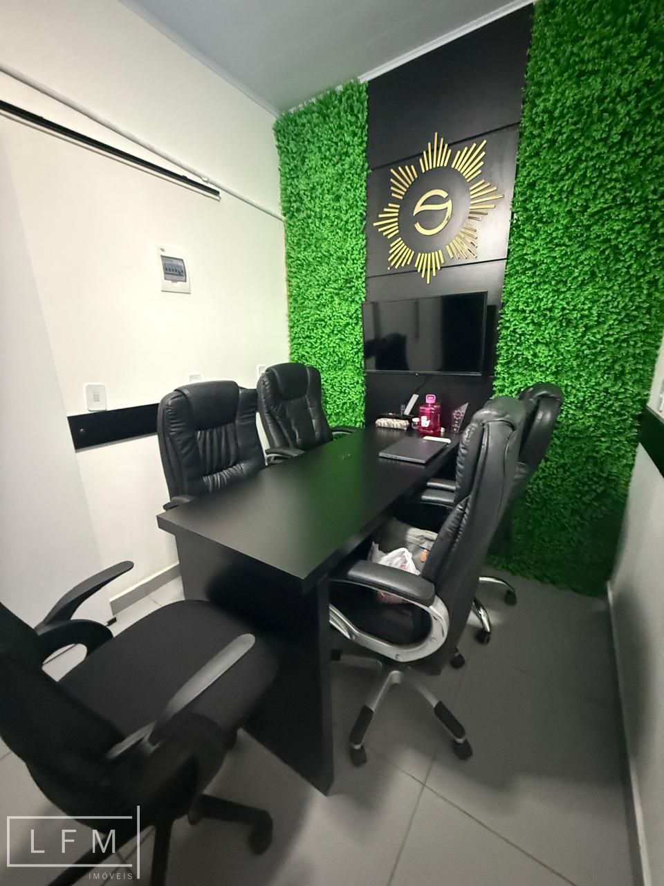 Loja-Salão, 65 m² - Foto 1