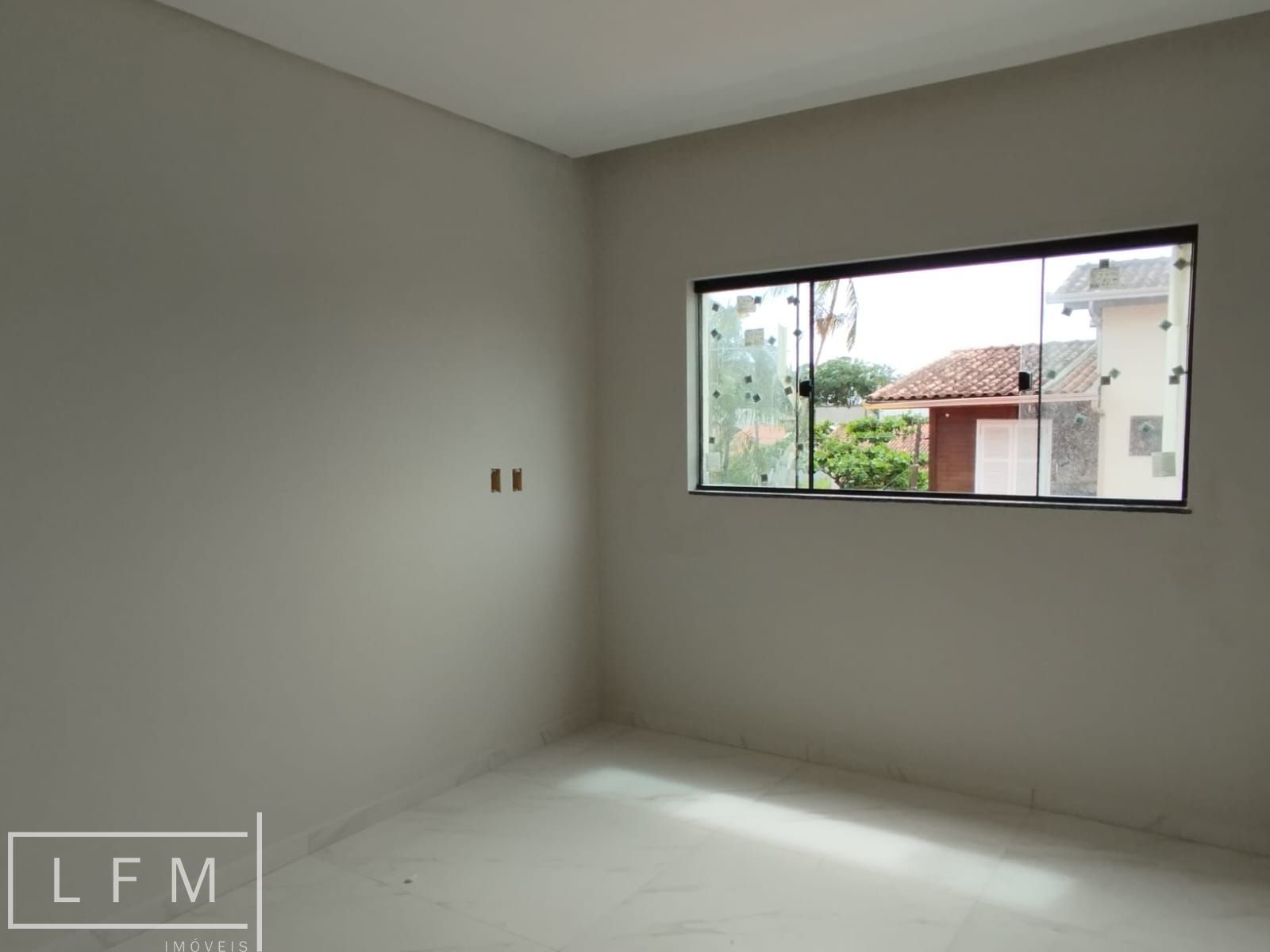 Apartamento à venda com 3 quartos, 75m² - Foto 11