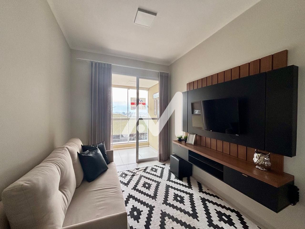 Apartamento com 50m² e 1 dormitório no bairro Universitário em Lajeado para Alugar
