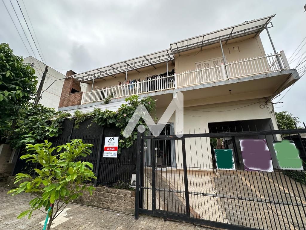 Casa com 310m² e 4 dormitórios no bairro Montanha em Lajeado para Comprar