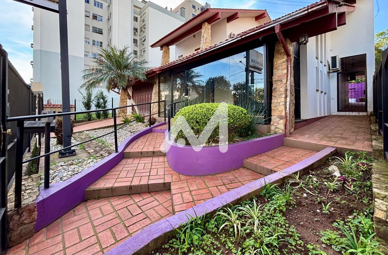 Casa Comercial com 400m² e 4 dormitórios no bairro Américano em Lajeado para Alugar