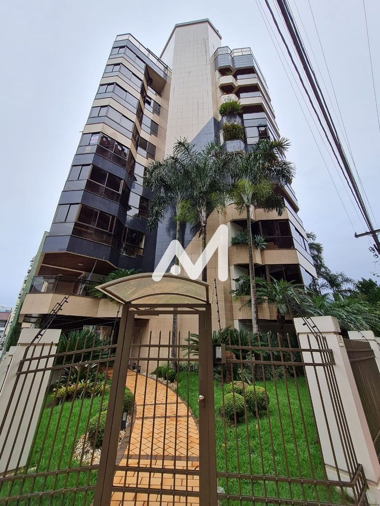Cobertura com 599m² e 4 dormitórios no bairro Centro em Lajeado para Comprar