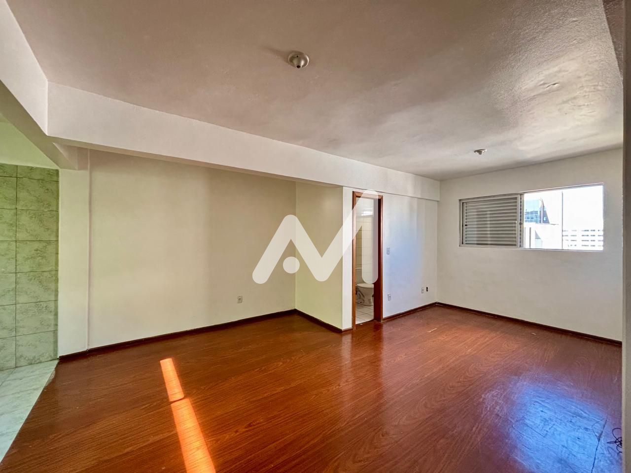 Kitnet com 34m² no bairro Centro em Lajeado para Comprar ou Alugar