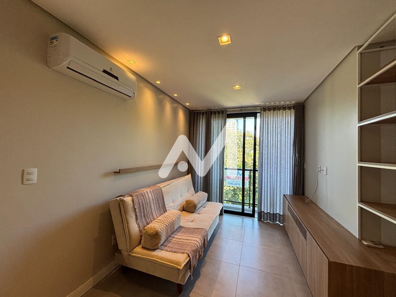 Apartamento com 65m² e 2 dormitórios no bairro Universitário em Lajeado para Alugar