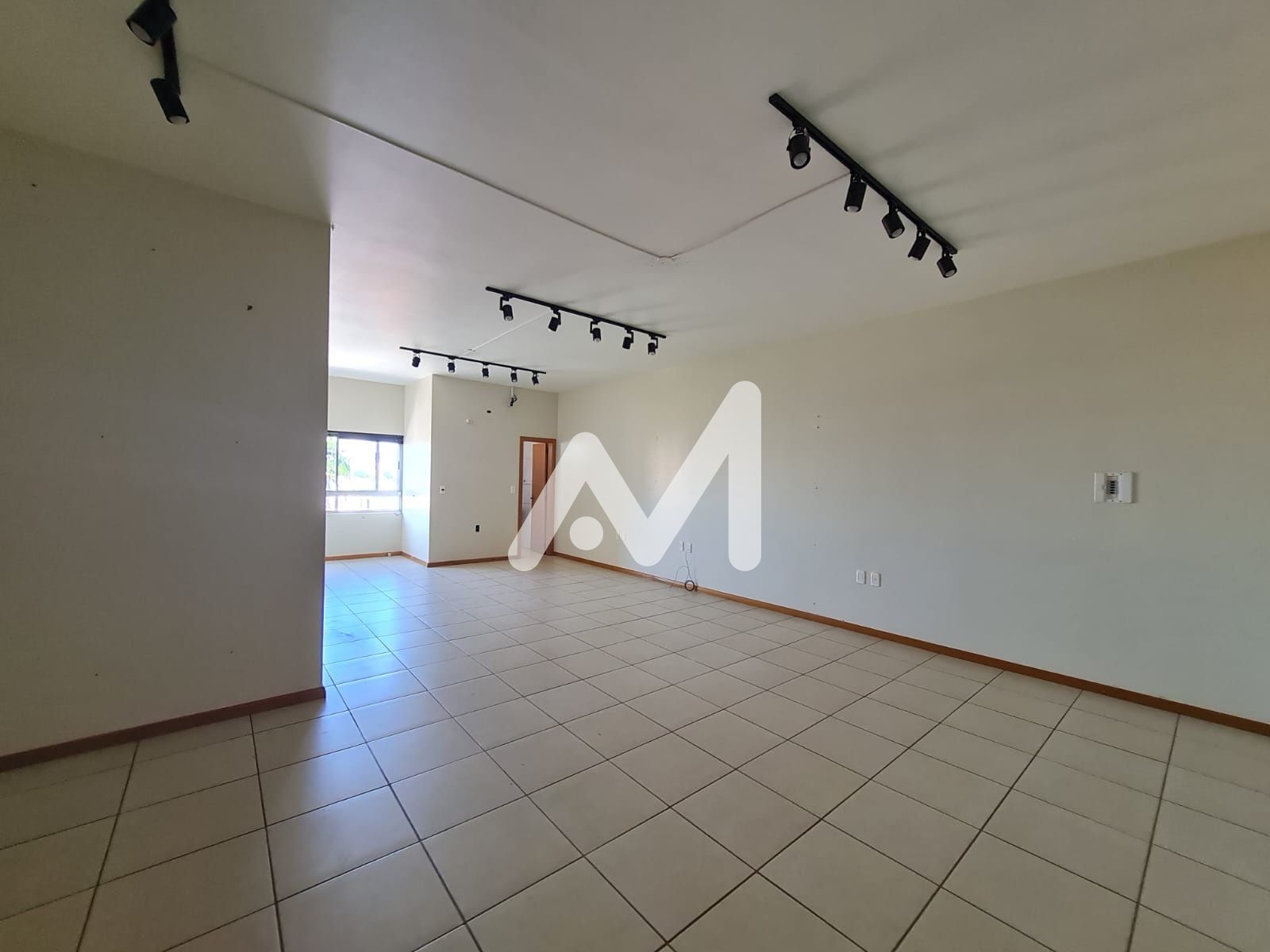 Sala Comercial com 50m² no bairro São Cristóvão em Lajeado para Alugar