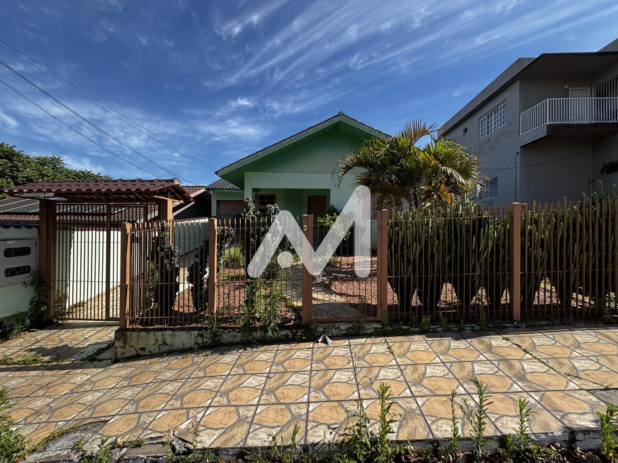 Casa com 99m² e 3 dormitórios no bairro Universitário em Lajeado para Comprar