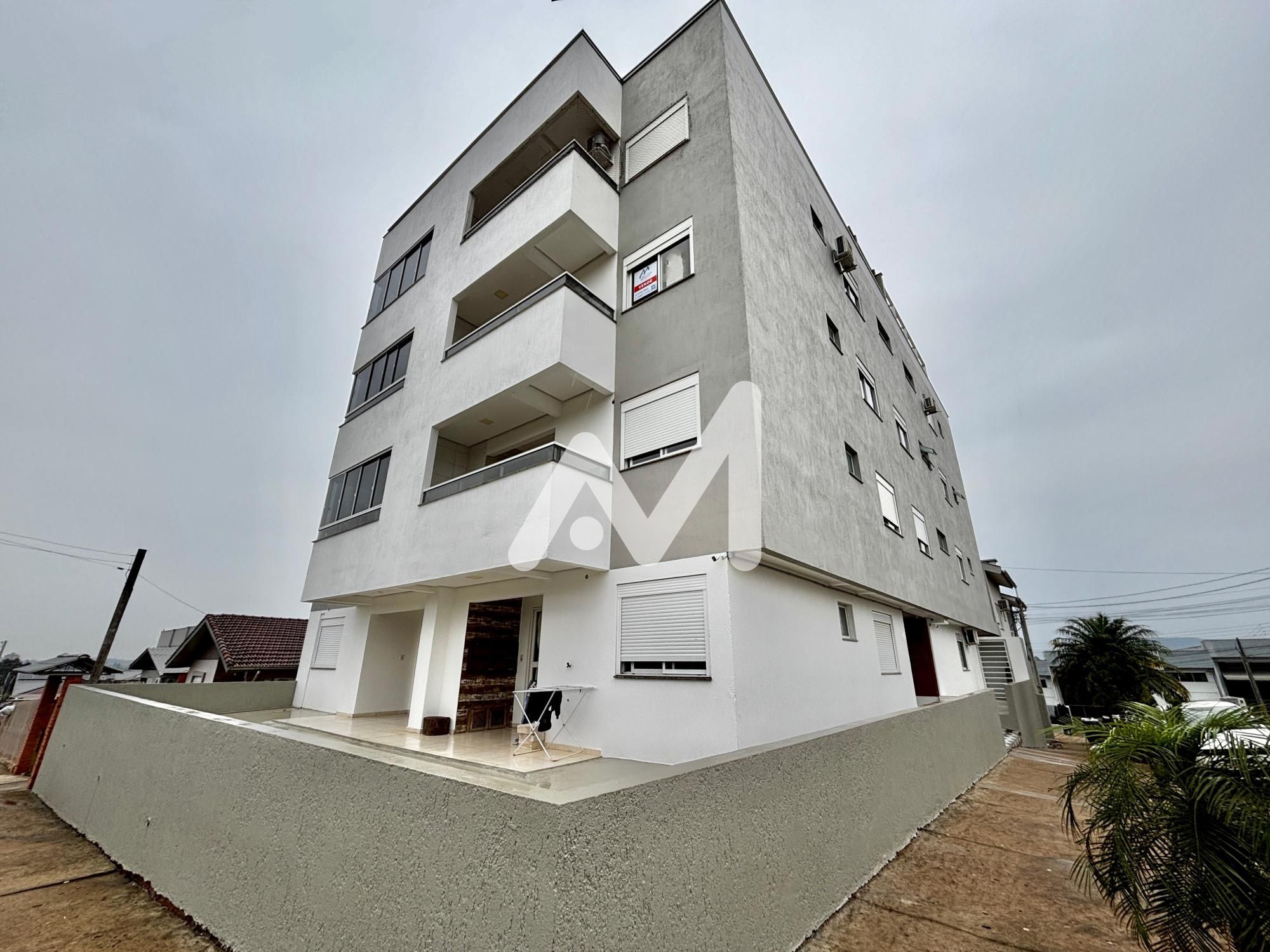 Apartamento com 77m² e 3 dormitórios no bairro Centenário em Lajeado para Comprar