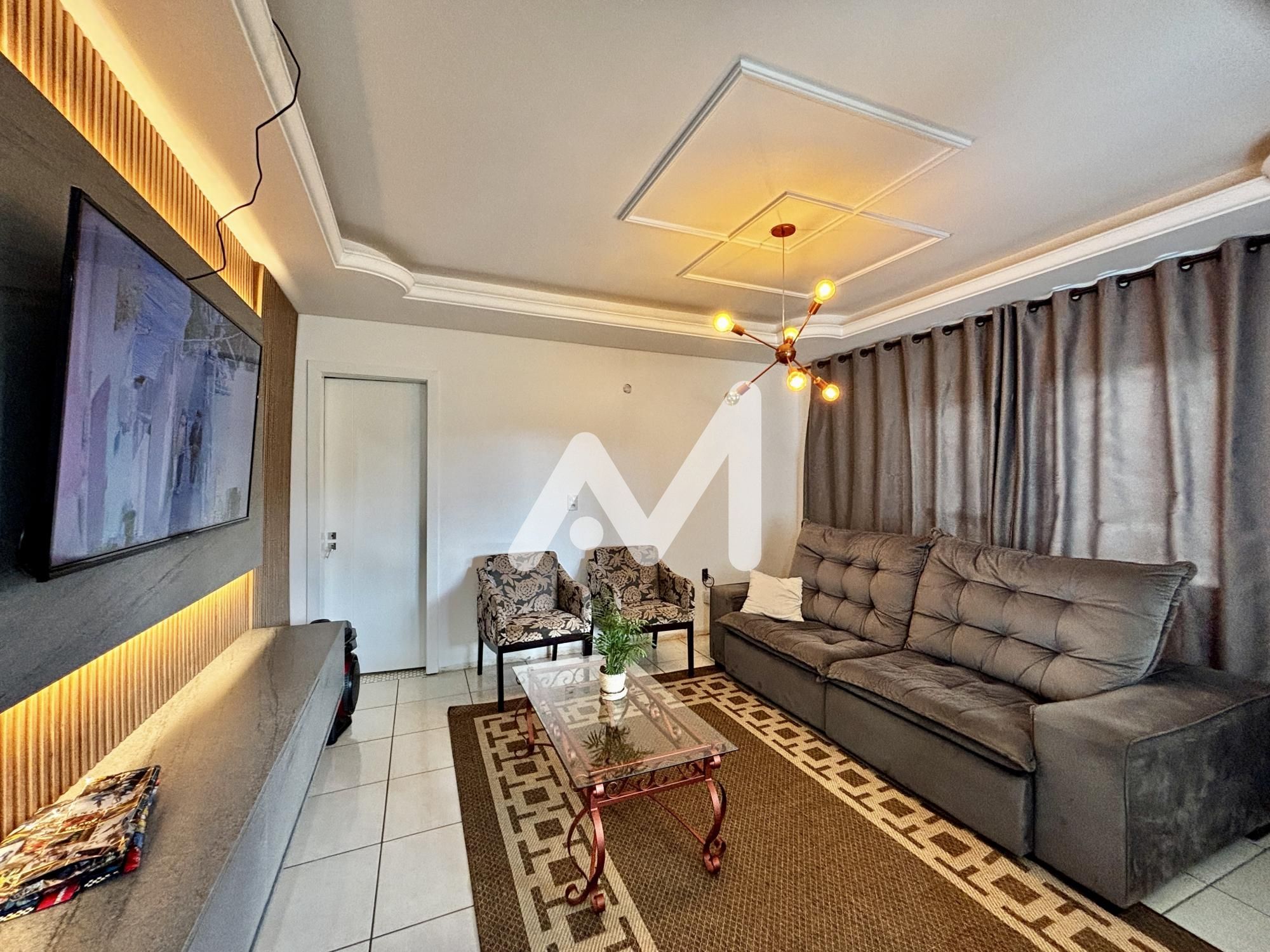 Casa com 244m² e 3 dormitórios no bairro Conventos em Lajeado para Comprar