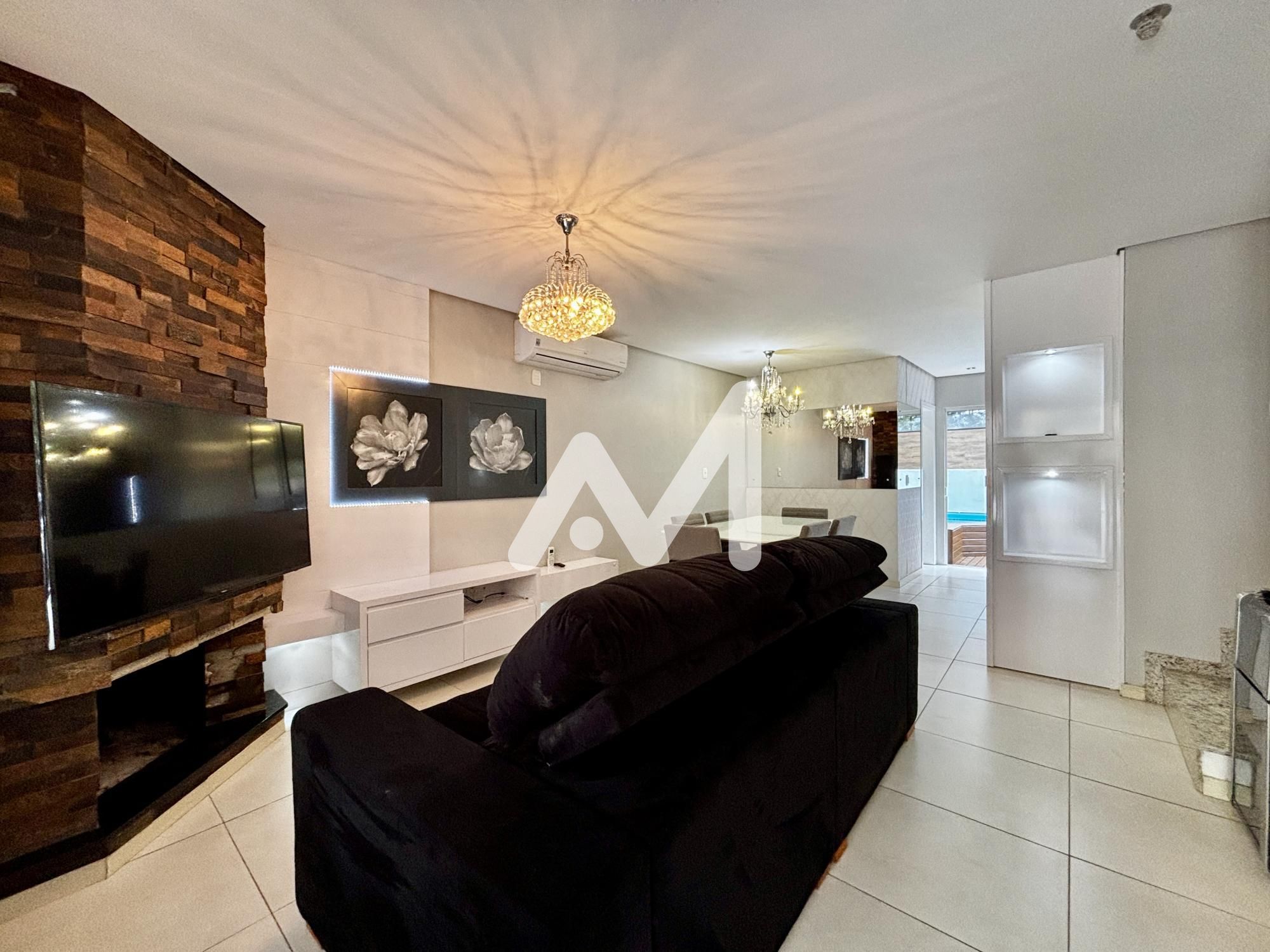 Sobrado com 147m² e 3 dormitórios no bairro Universitário em Lajeado para Comprar