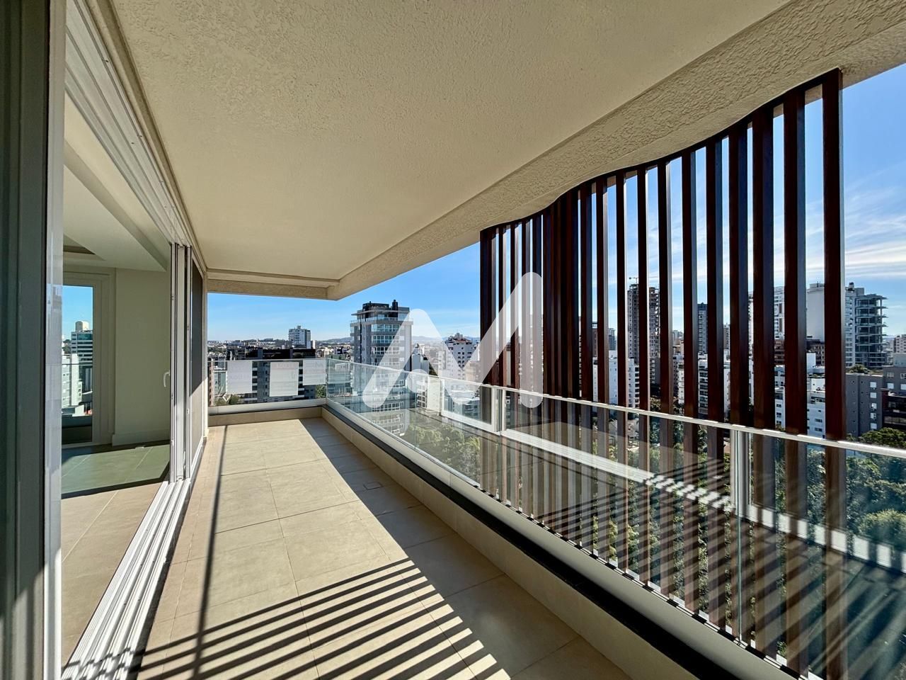 Apartamento com 150m² e 3 dormitórios no bairro Centro em Lajeado para Comprar ou Alugar