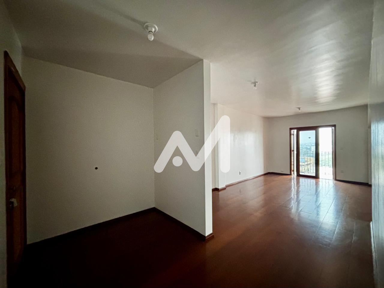 Apartamento com 146m² e 3 dormitórios no bairro Centro em Lajeado para Comprar ou Alugar