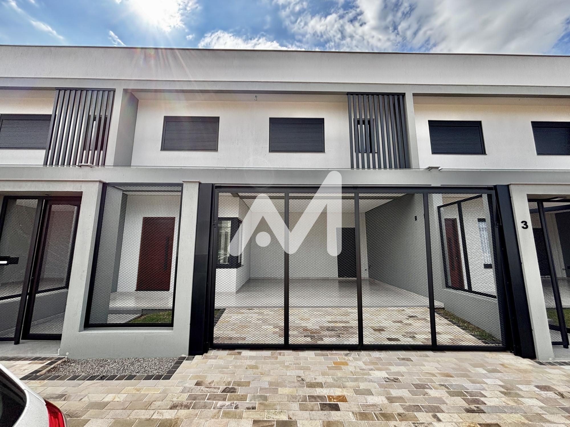 Sobrado com 139m² e 3 dormitórios no bairro Universitário em Lajeado para Comprar