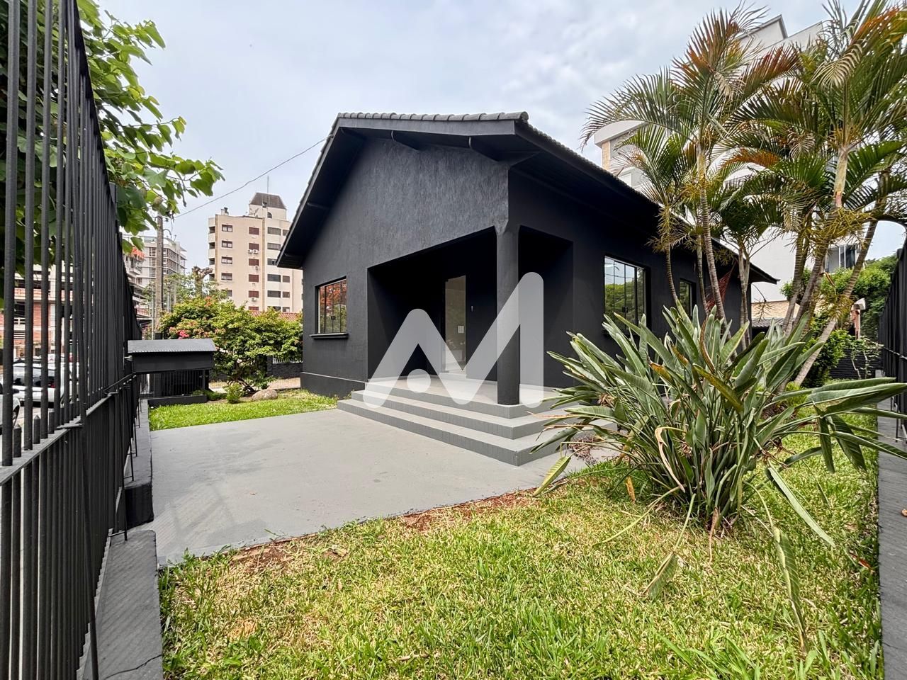 Casa com 118m² e 2 dormitórios no bairro Américano em Lajeado para Alugar