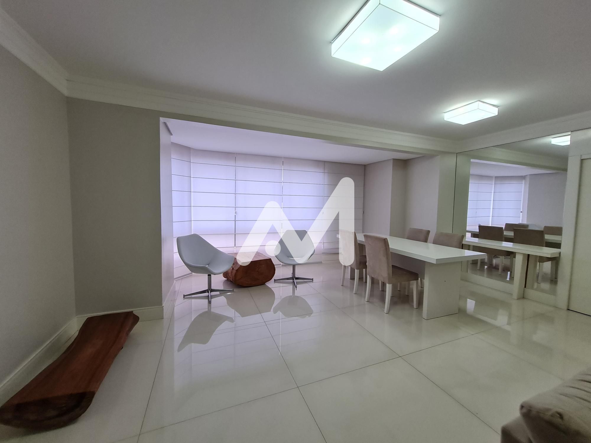 Apartamento com 141m² e 3 dormitórios no bairro Centro em Lajeado para Comprar