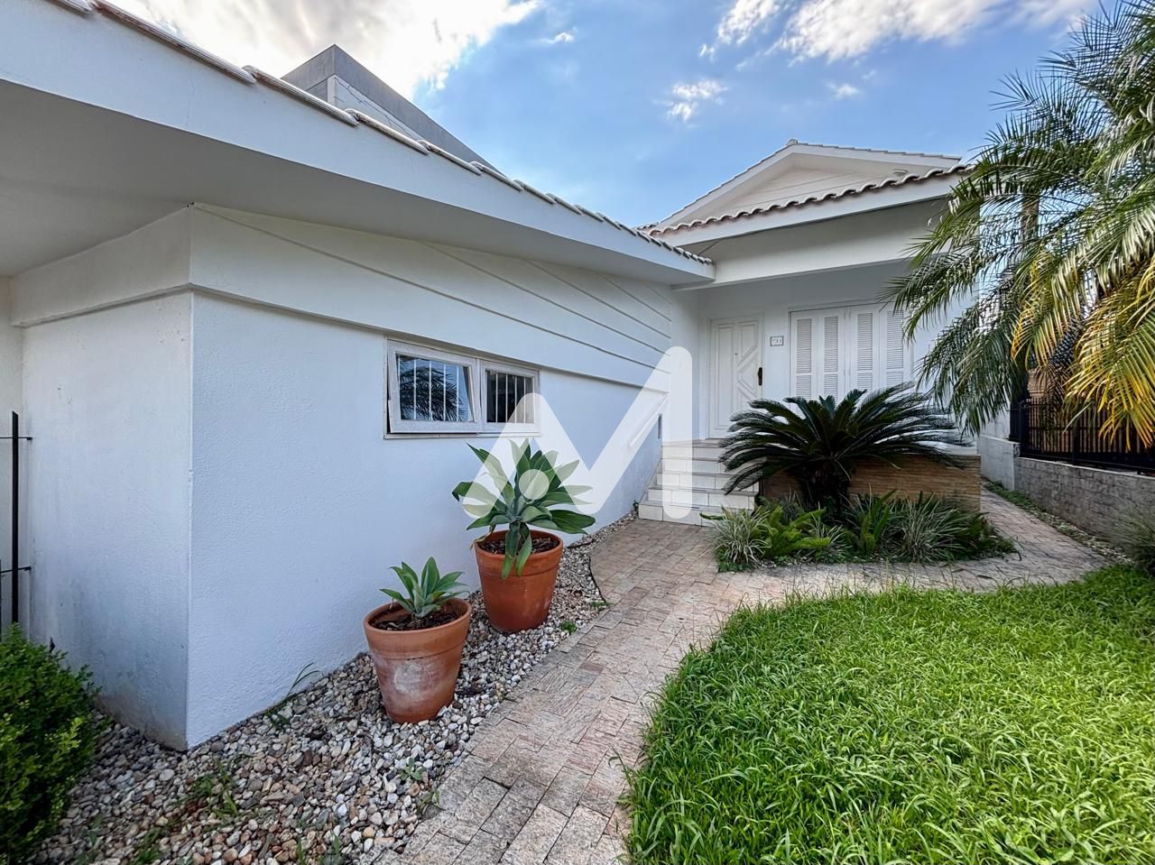 Casa com 285m² e 5 dormitórios no bairro Moinhos em Lajeado para Comprar ou Alugar