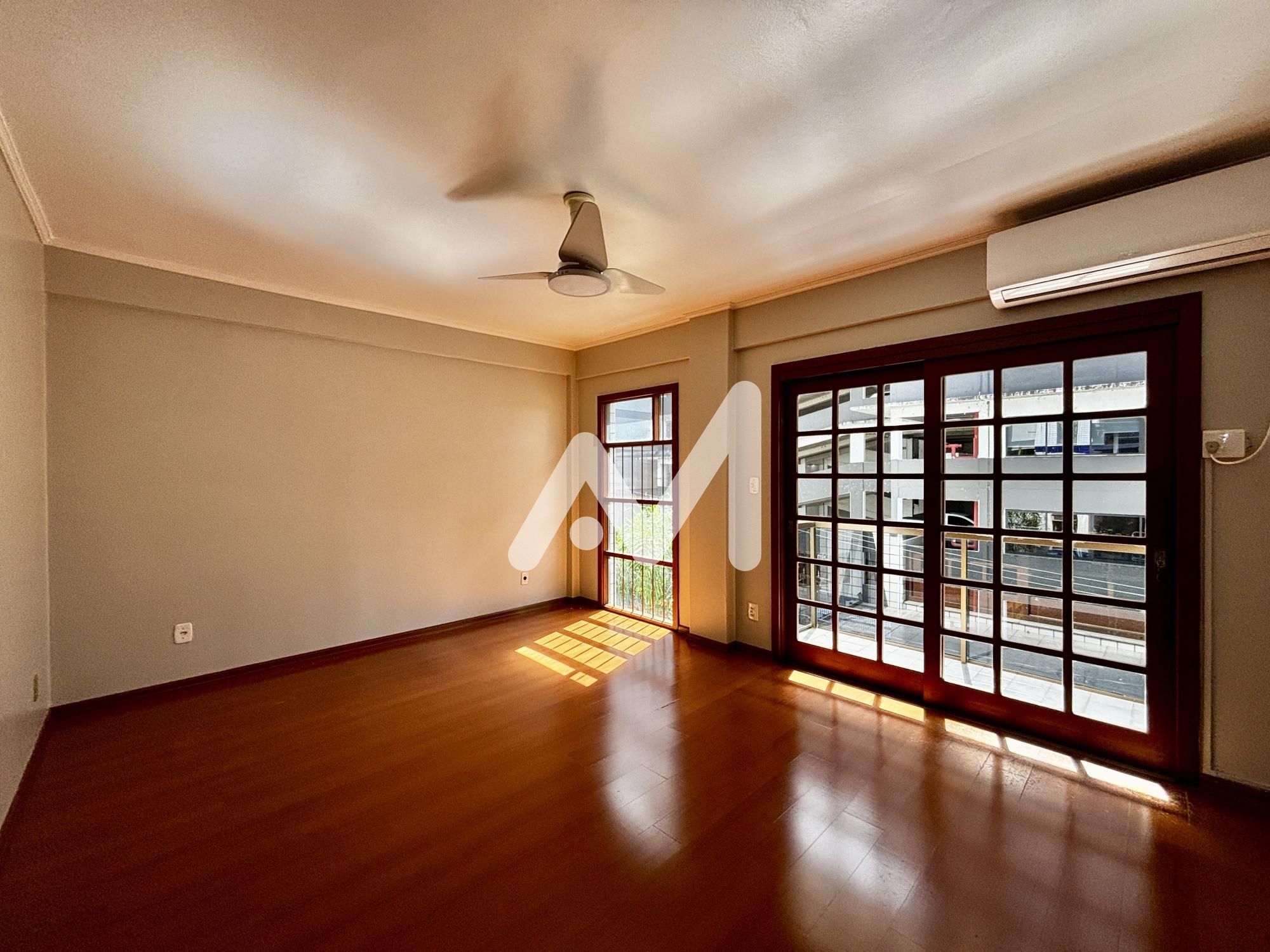 Apartamento com 125m² e 3 dormitórios no bairro Centro em Lajeado para Comprar