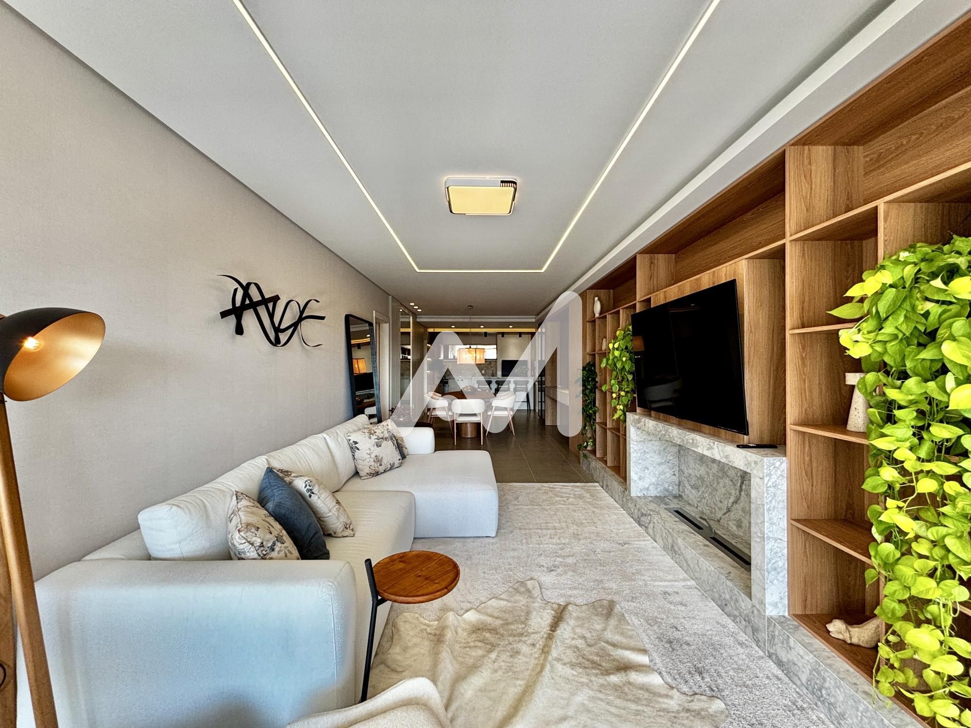 Apartamento com 131m² e 3 dormitórios no bairro Centro em Lajeado para Comprar