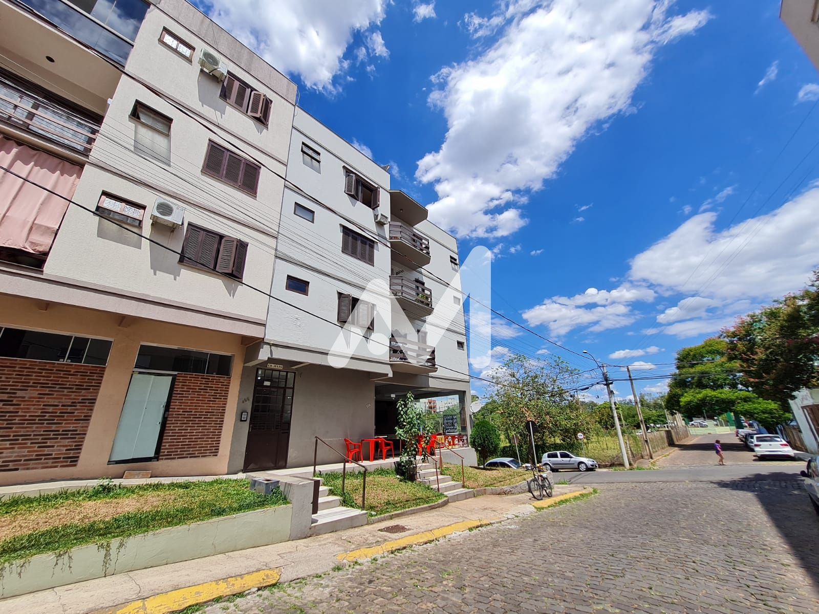 Kitnet com 39m² e 1 dormitório no bairro Centro em Lajeado para Comprar