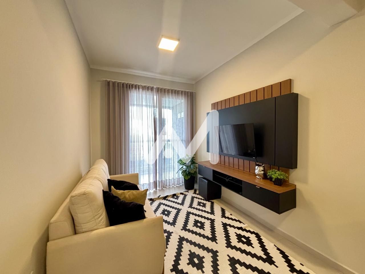 Apartamento com 50m² e 1 dormitório no bairro Universitário em Lajeado para Alugar