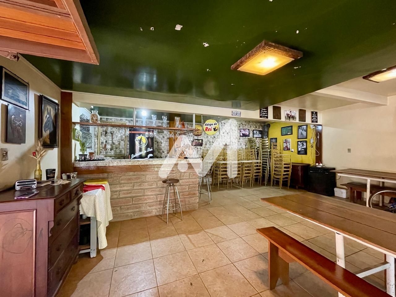 Casa Comercial com 270m² e 1 dormitório no bairro Olarias em Lajeado para Alugar