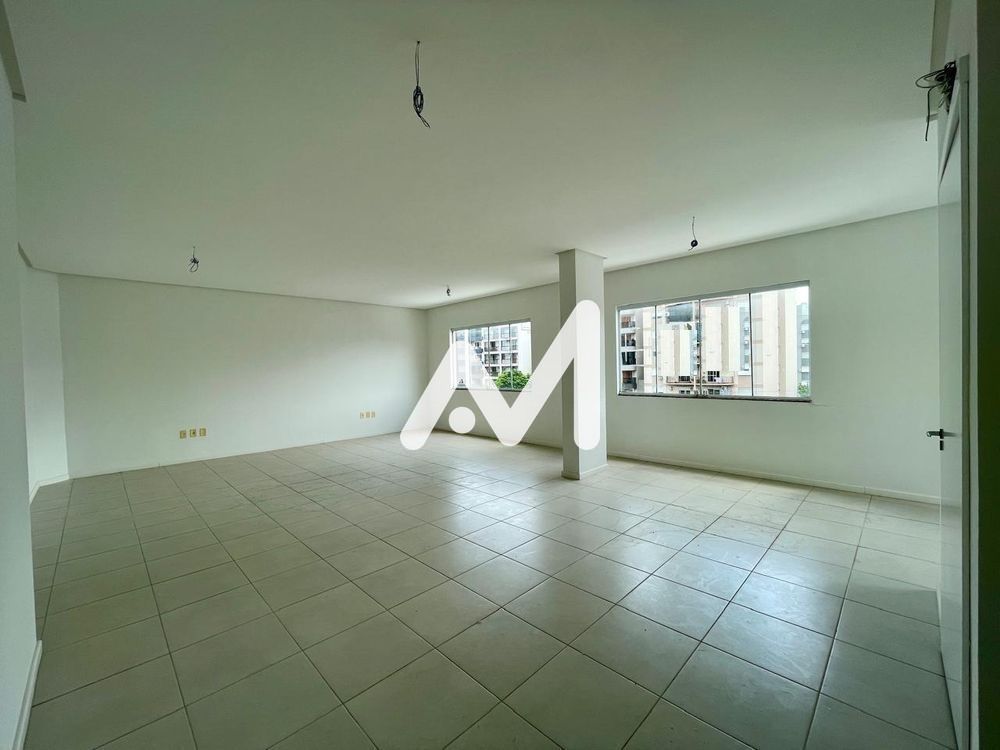 Sala Comercial com 61m² no bairro Centro em Lajeado para Comprar