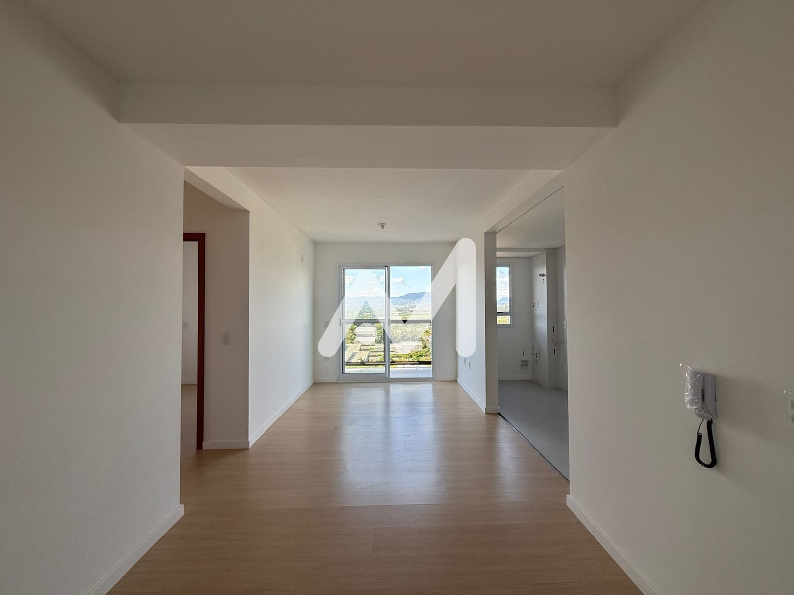 Apartamento com 71m² e 3 dormitórios no bairro Universitário em Lajeado para Alugar