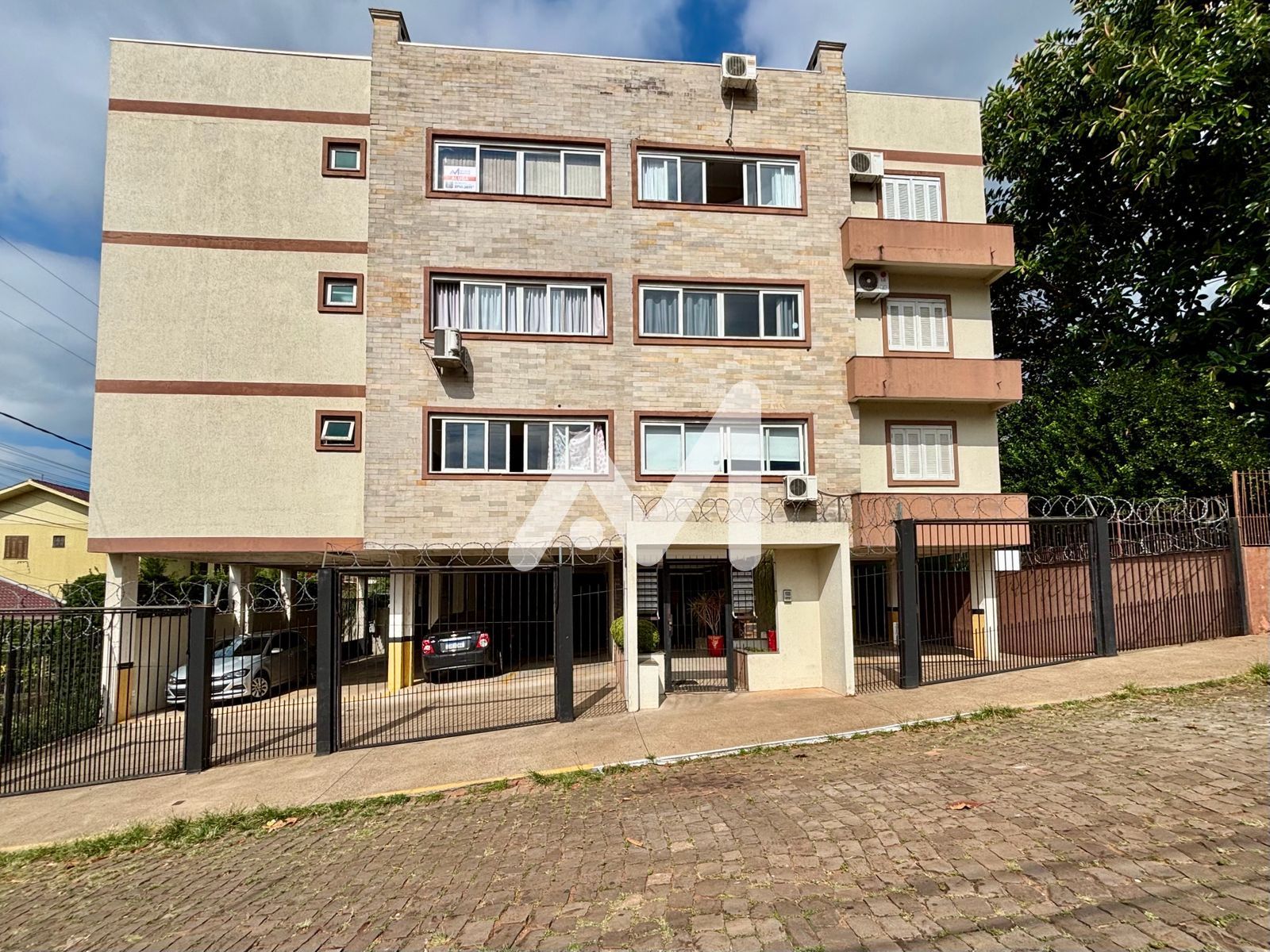 Apartamento com 76m² e 2 dormitórios no bairro Florestal em Lajeado para Comprar ou Alugar