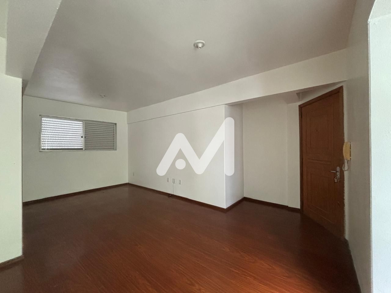 Kitnet com 34m² no bairro Centro em Lajeado para Comprar