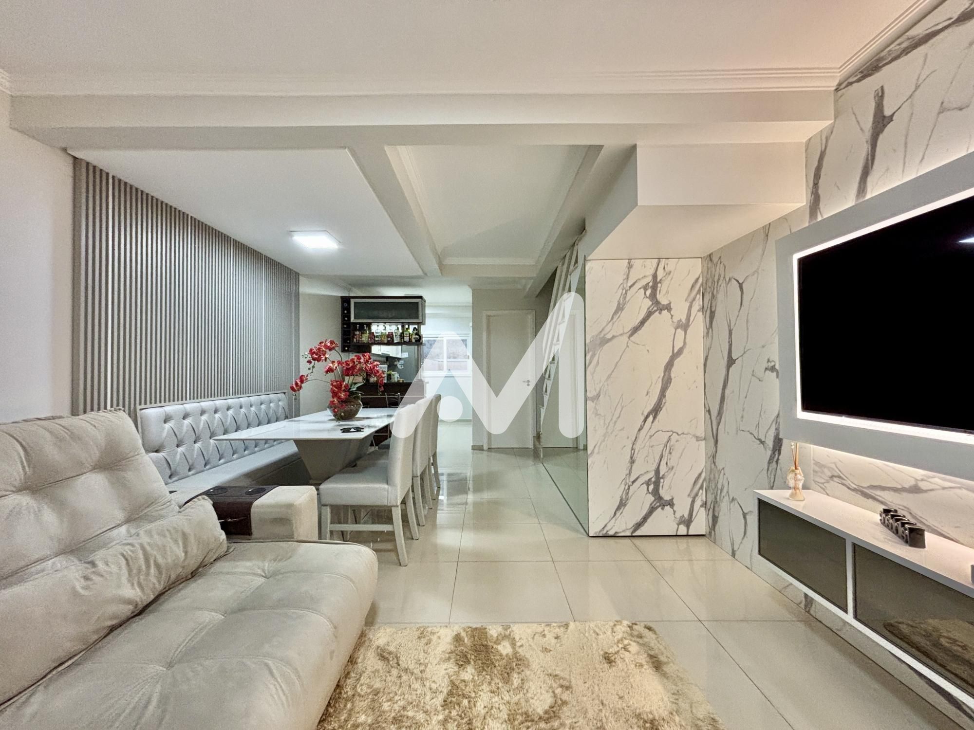 Sobrado com 96m² e 2 dormitórios no bairro Montanha em Lajeado para Comprar