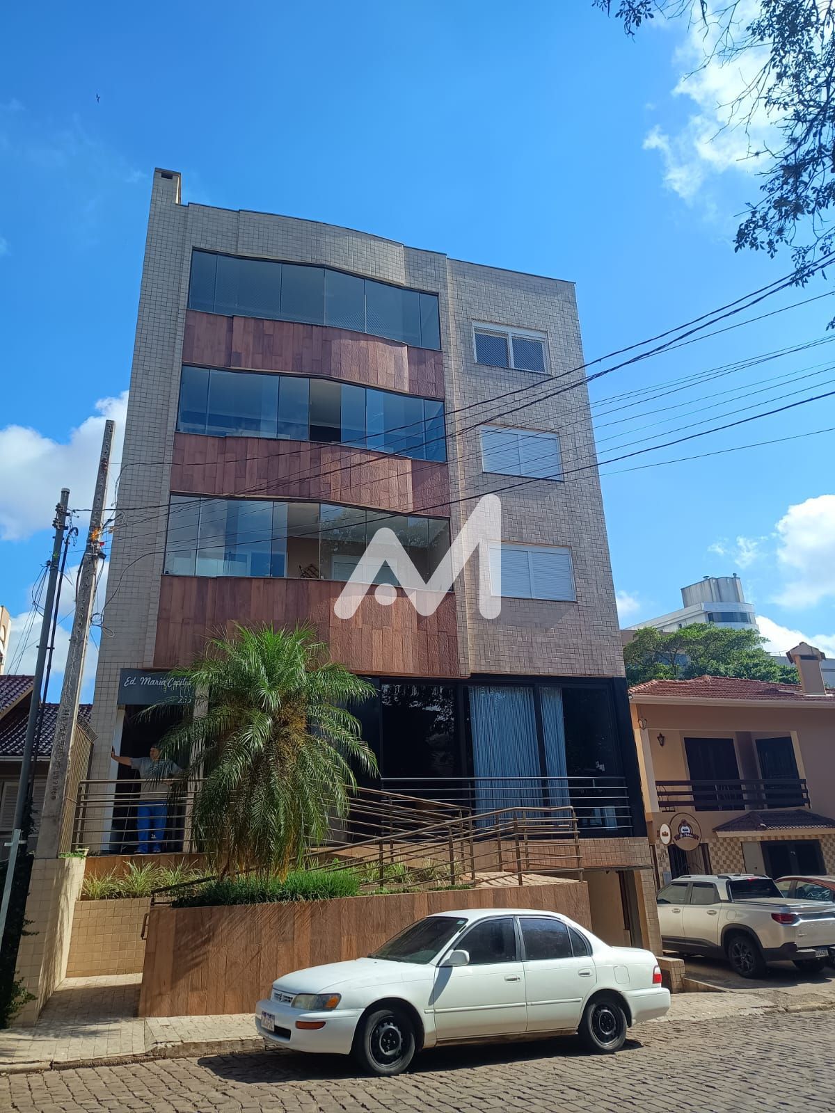 Apartamento com 115m² e 3 dormitórios no bairro Centro em Lajeado para Comprar