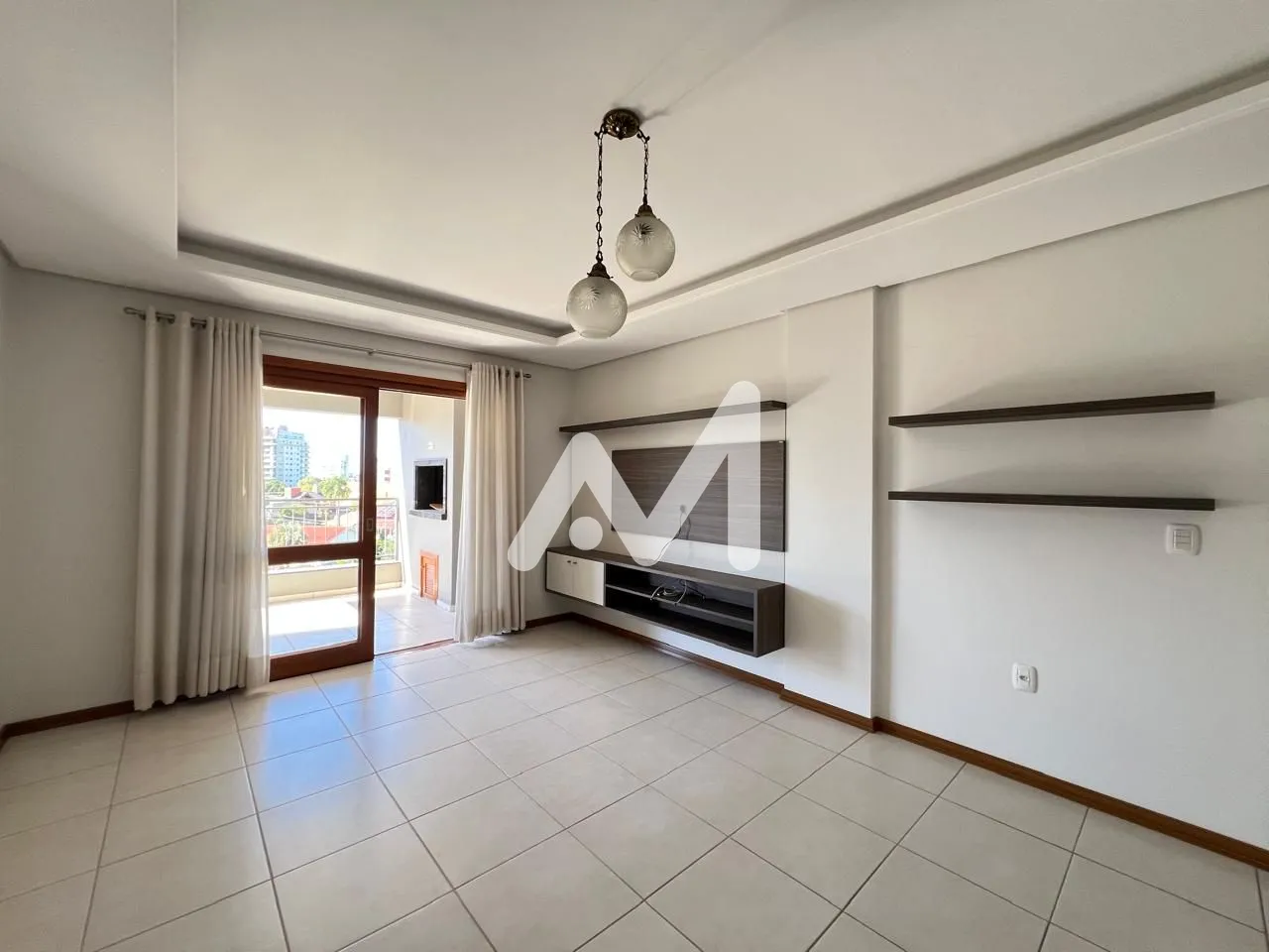 Apartamento com 91m² e 2 dormitórios no bairro Centro em Lajeado para Comprar ou Alugar