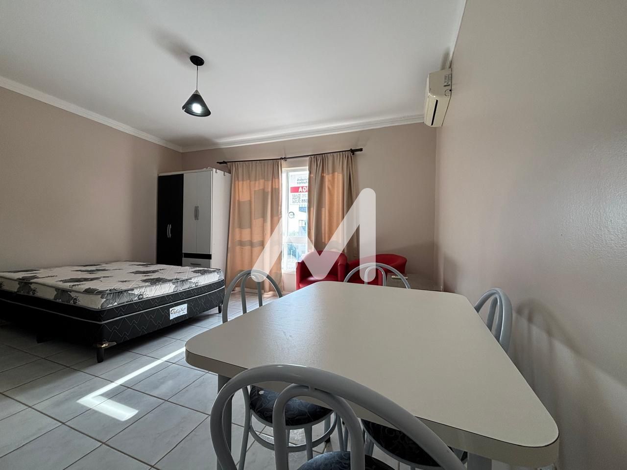 Kitnet com 29m² no bairro Universitário em Lajeado para Alugar