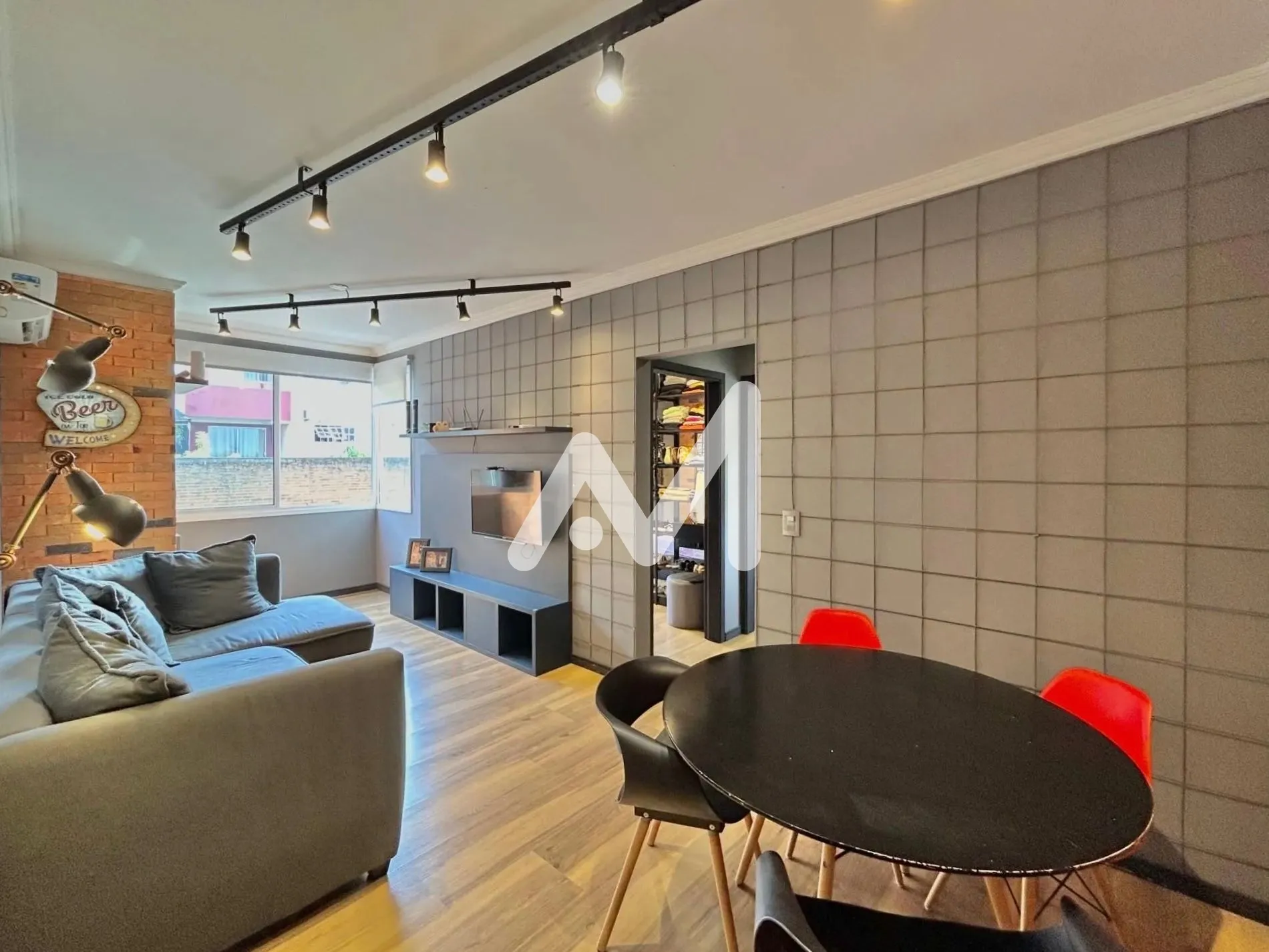 Apartamento com 55m² e 2 dormitórios no bairro Montanha em Lajeado para Comprar