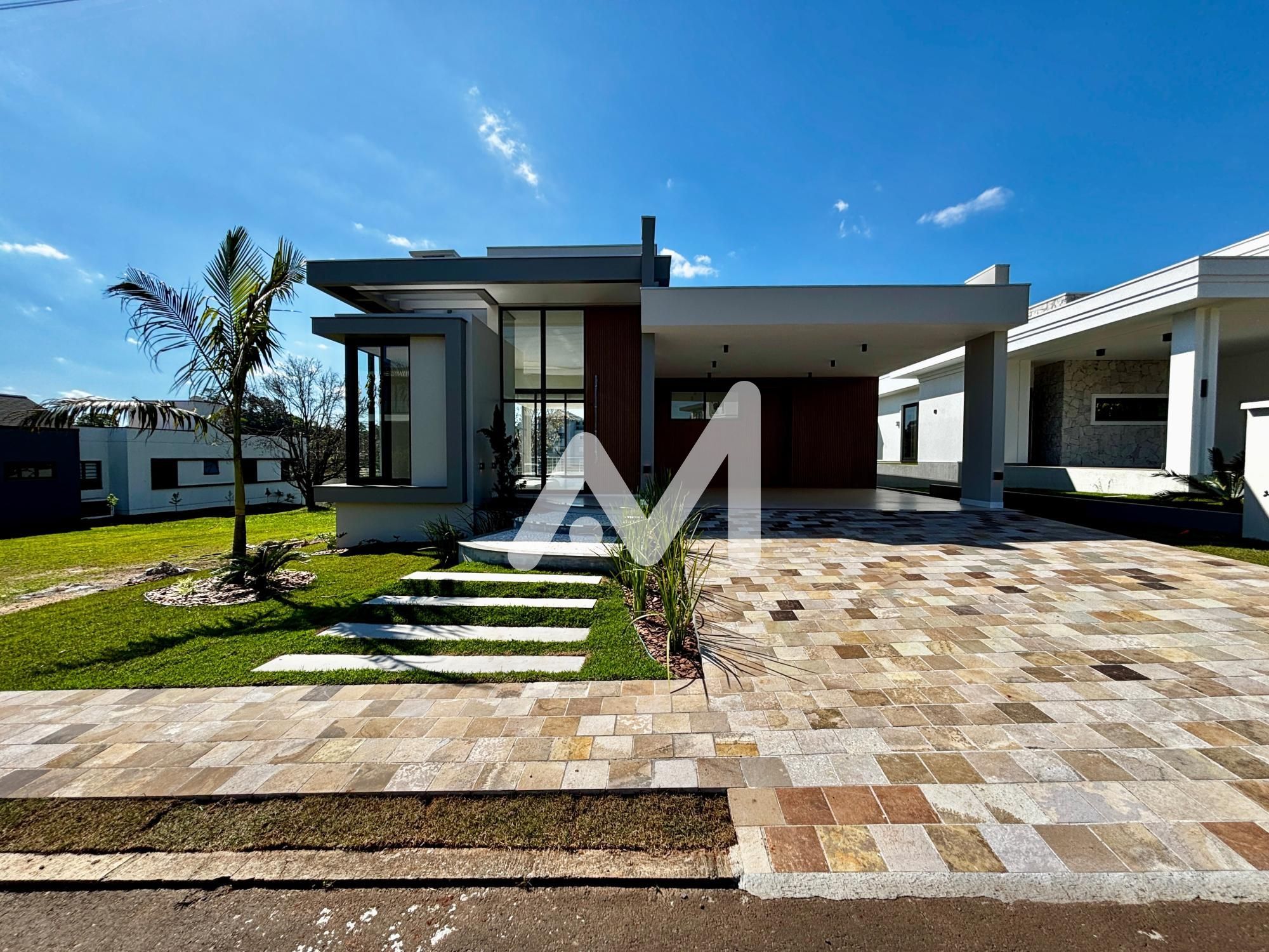 Casa de Condomínio com 238m² e 3 dormitórios no bairro Jardim Botânico em Lajeado para Comprar